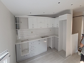 Altunizade Modern Mutfak Tadilatı ve Dolap Yenileme Firması